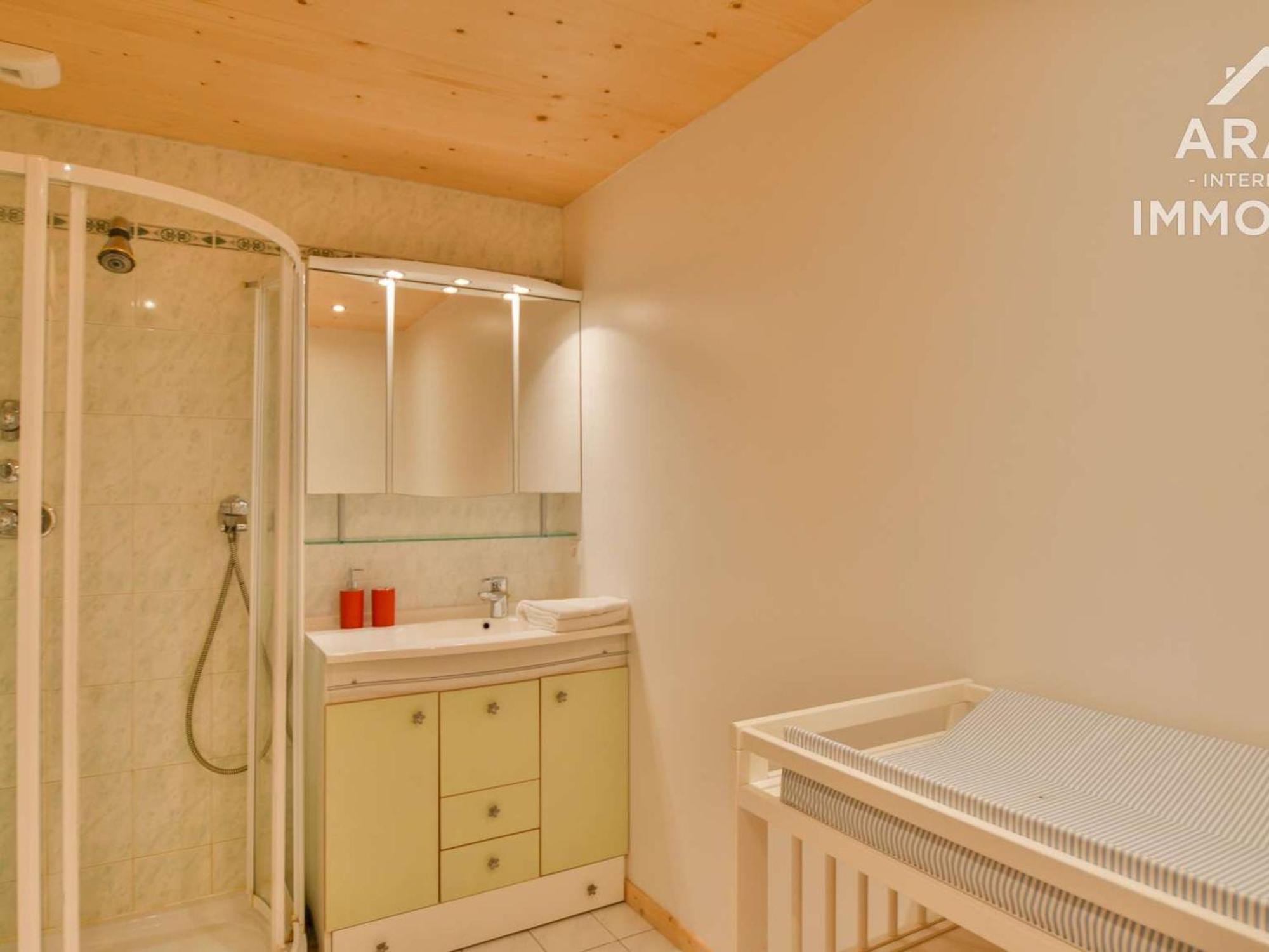 Chalet Independant Spacieux, 18 Pers, 7 Chambres, Wifi, Proche Commerces! - Fr-1-391-29 رون - ألب المظهر الخارجي الصورة